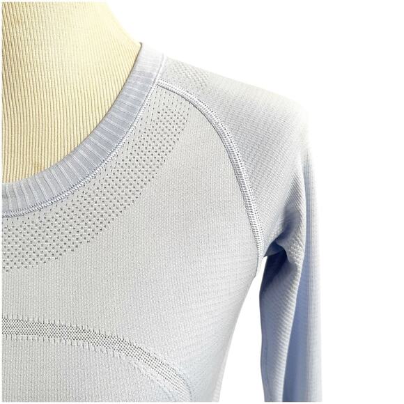 Lululemon Run: Swiftly Tech Long Sleeve Caspian Blue Size Small/4 - Picture 6 of 12